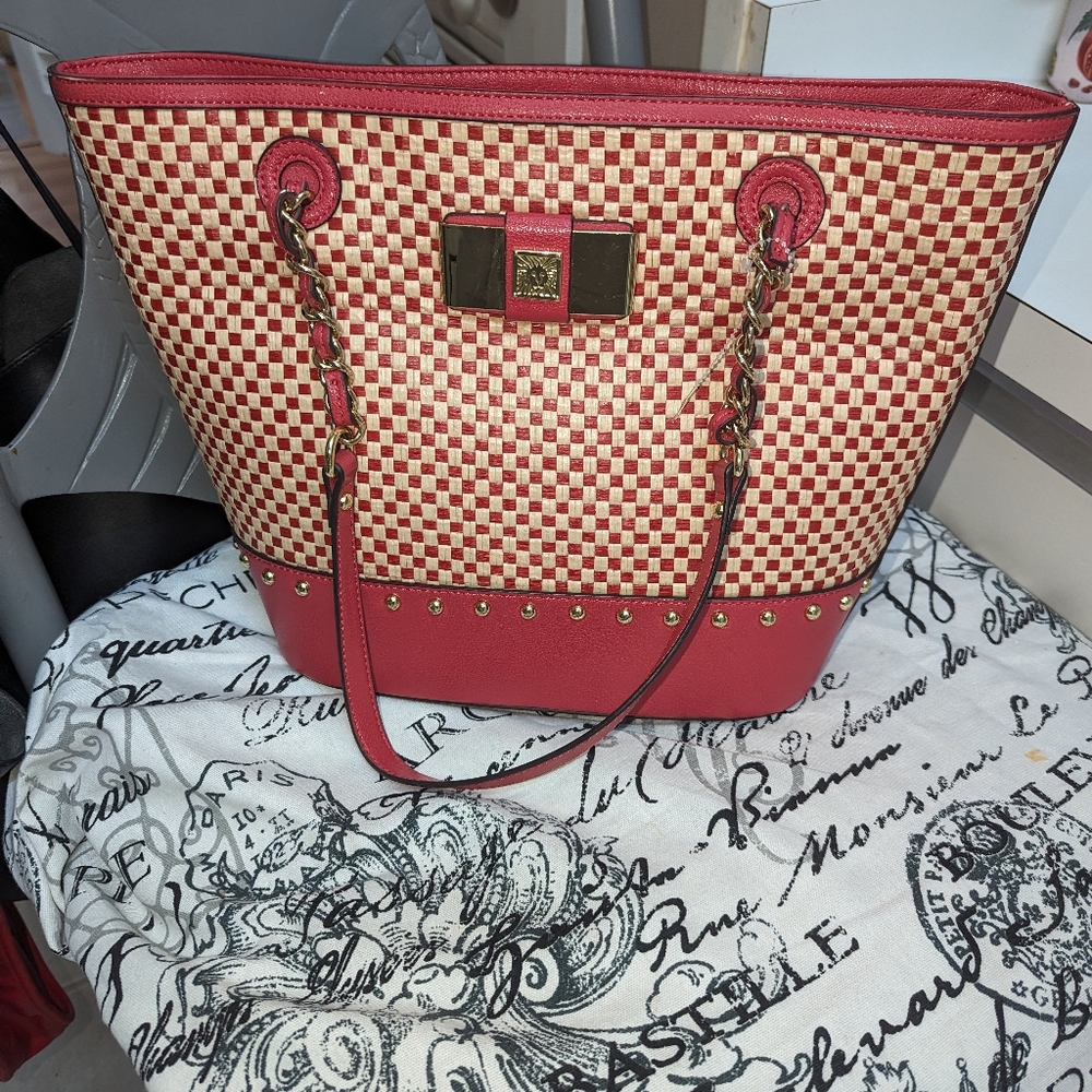 Anne Klein purse